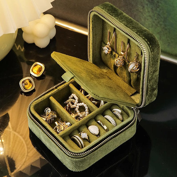 Elegant Portable Jewelry Organizer