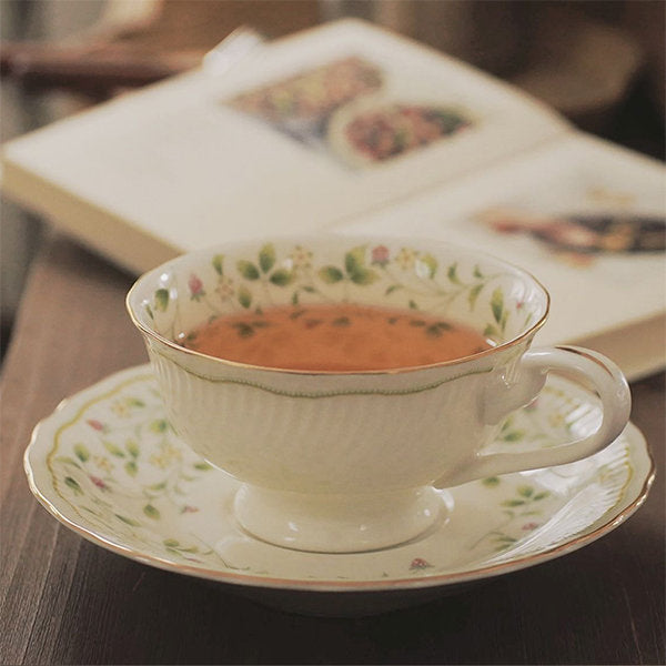 Elegant Floral Tea Cup and Saucer Set