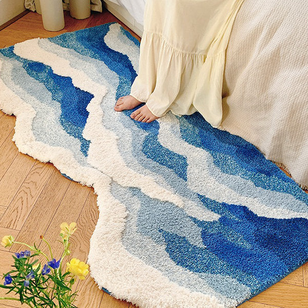 Ocean Waves Rug – Coastal-Inspired Carpet - Serene Blue and White Hues