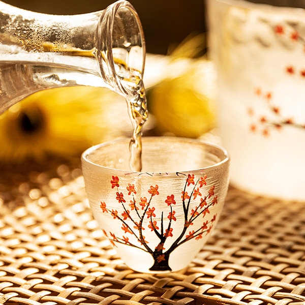 Sakura Blossom Sake Set - Handcrafted Glassware - Ideal for Sake Enthusiasts