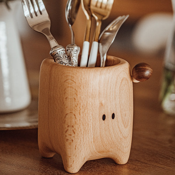 Charming Wooden Cartoon Storage Holder - Mushroom Accents - Practical Desk Organizer