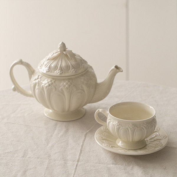 Elegant Vintage Tea Set - Ceramic - Timeless Elegance - Embossed Floral