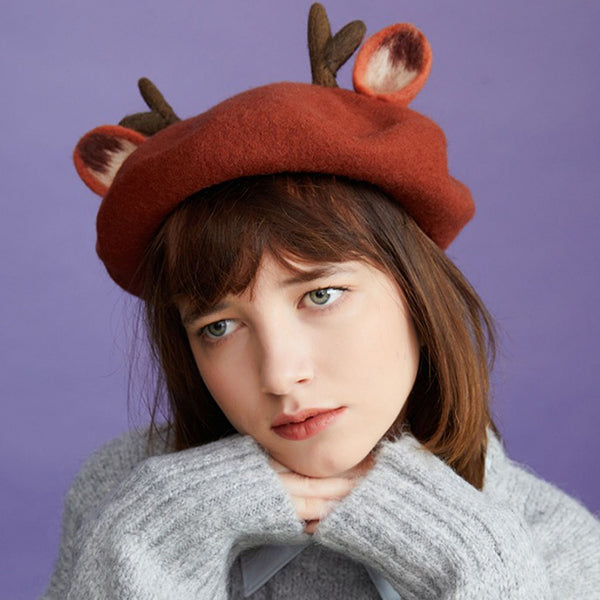 Wool Felt Reindeer Beret Hat - Christmas Antler Cap - Festive Winter Accessory