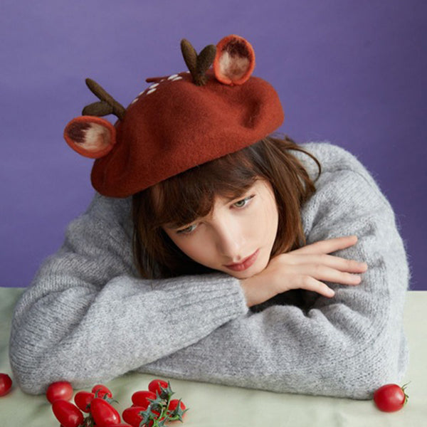 Wool Felt Reindeer Beret Hat - Christmas Antler Cap - Festive Winter Accessory