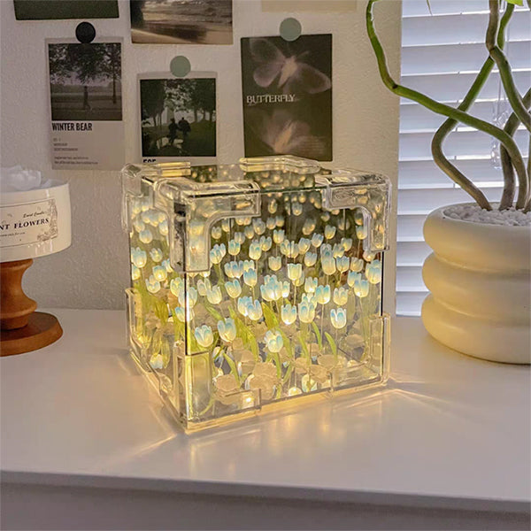 Tulip Cube Night Light - Pink - Blue - Mirror Surface Off - 20 LED Flowers - Ambient Mood Lamp