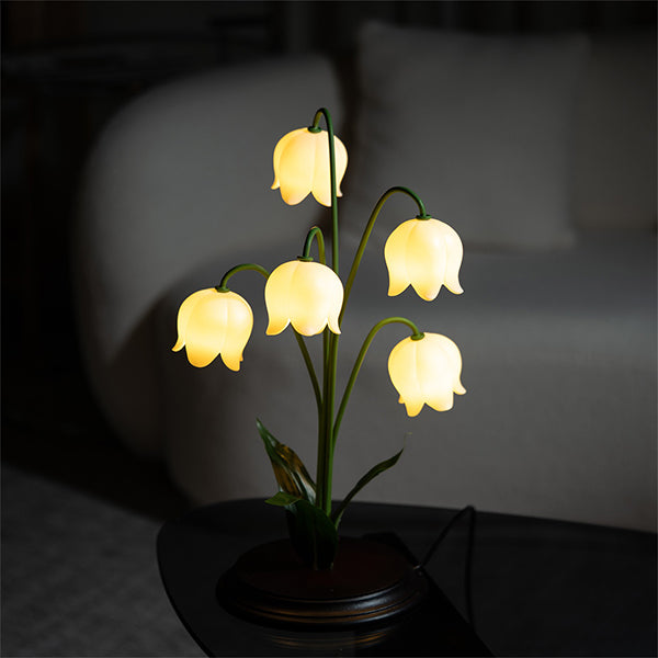 Elegant Lily of the Valley Table Lamp - Resin - Wood - Dimmable with Timer