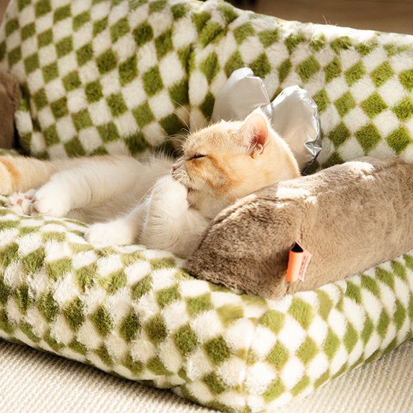 Green Checkered Pet Bed - Beautiful and Elegant