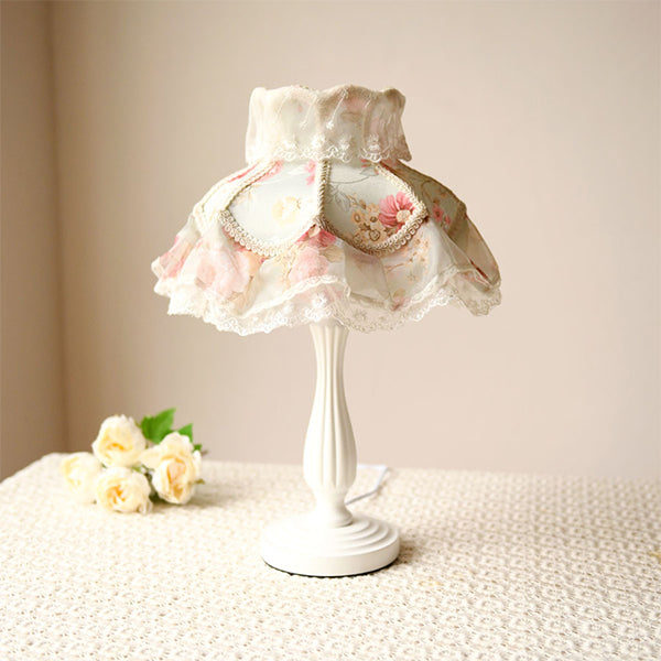 Vintage Lace Bedside Lamp - Romantic Princess Style - Wooden Base with Fabric Shade - Retro Bedroom Nightstand Light